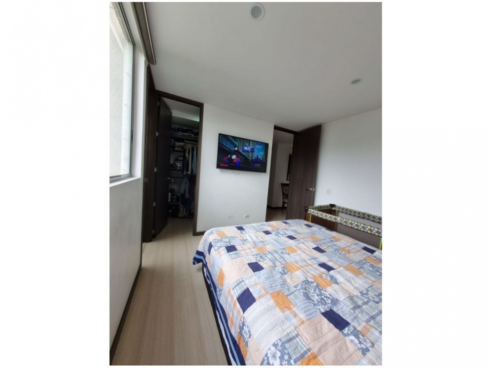 Apartamento en venta en Cumbres, Envigado · foto 8 de 9