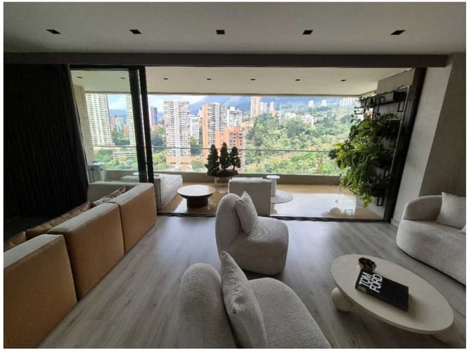 Apartamento en venta en El Poblado, Medellín · foto 7 de 24