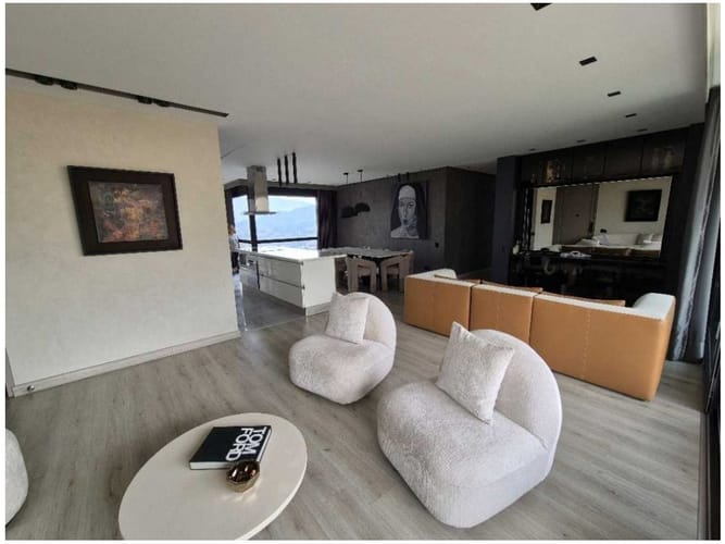 Apartamento en venta en El Poblado, Medellín · foto 9 de 24