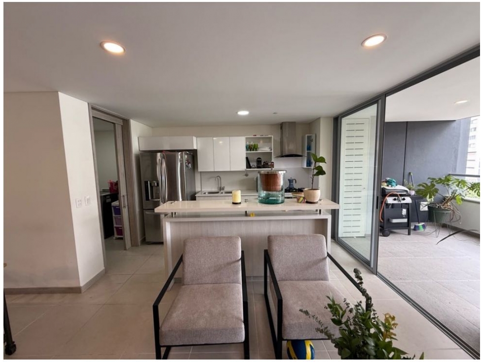 Apartamento en venta en Loma Benedictinos, Medellín · foto 4 de 20