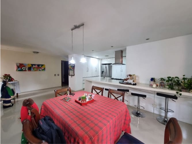 Apartamento de 3 alcobas en venta en La Florida, Medellín, 170 m² · foto 6 de 14