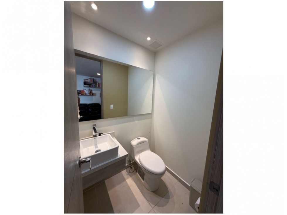 Apartamento en venta en Loma Benedictinos, Medellín · foto 19 de 20