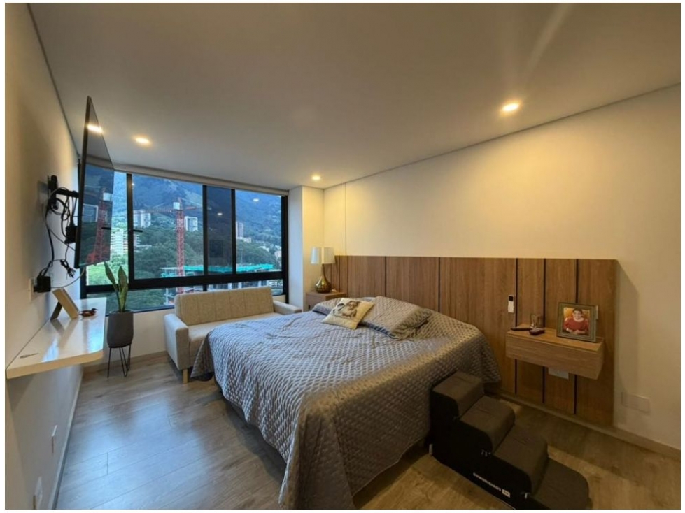 Apartamento en venta en El Poblado, Medellín · foto 10 de 14