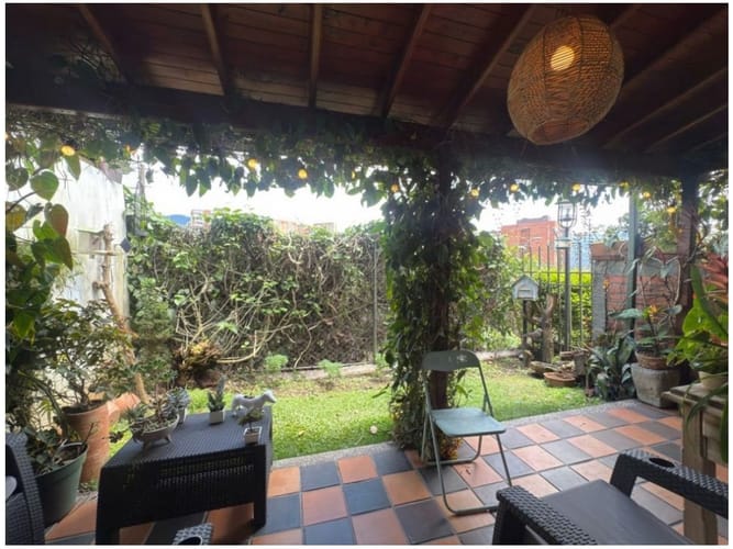 Casa de 3 alcobas en venta en Cumbres, Envigado, 190 m² · foto 3 de 20