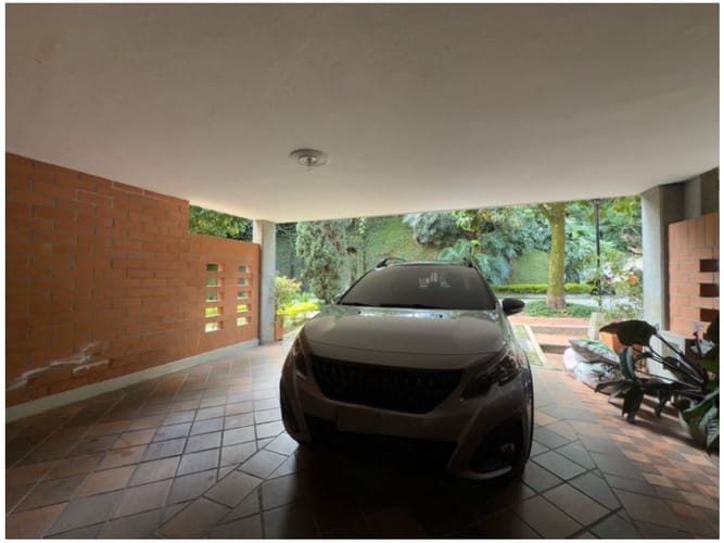 Casa de 3 alcobas en venta en Cumbres, Envigado, 190 m² · foto 8 de 20