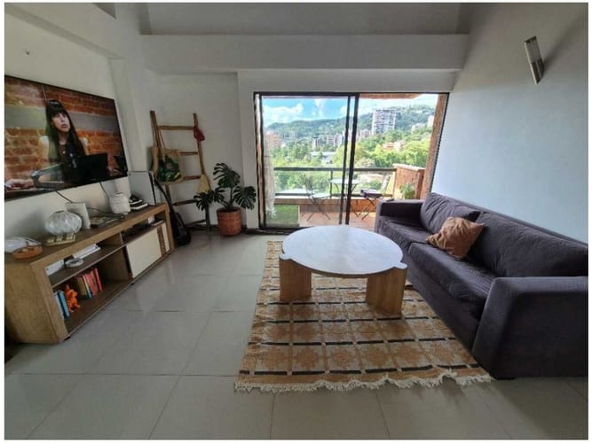 Apartamento de 4 alcobas en venta en El Tesoro, Medellín, 142 m² · foto 5 de 24