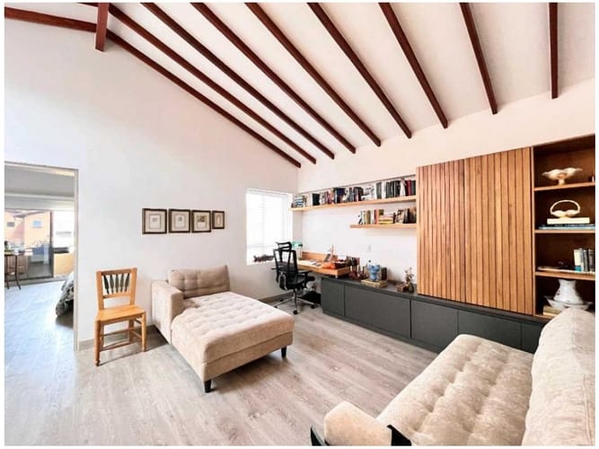 Casa de 3 alcobas en venta en Medellín, 249 m² · foto 19 de 24