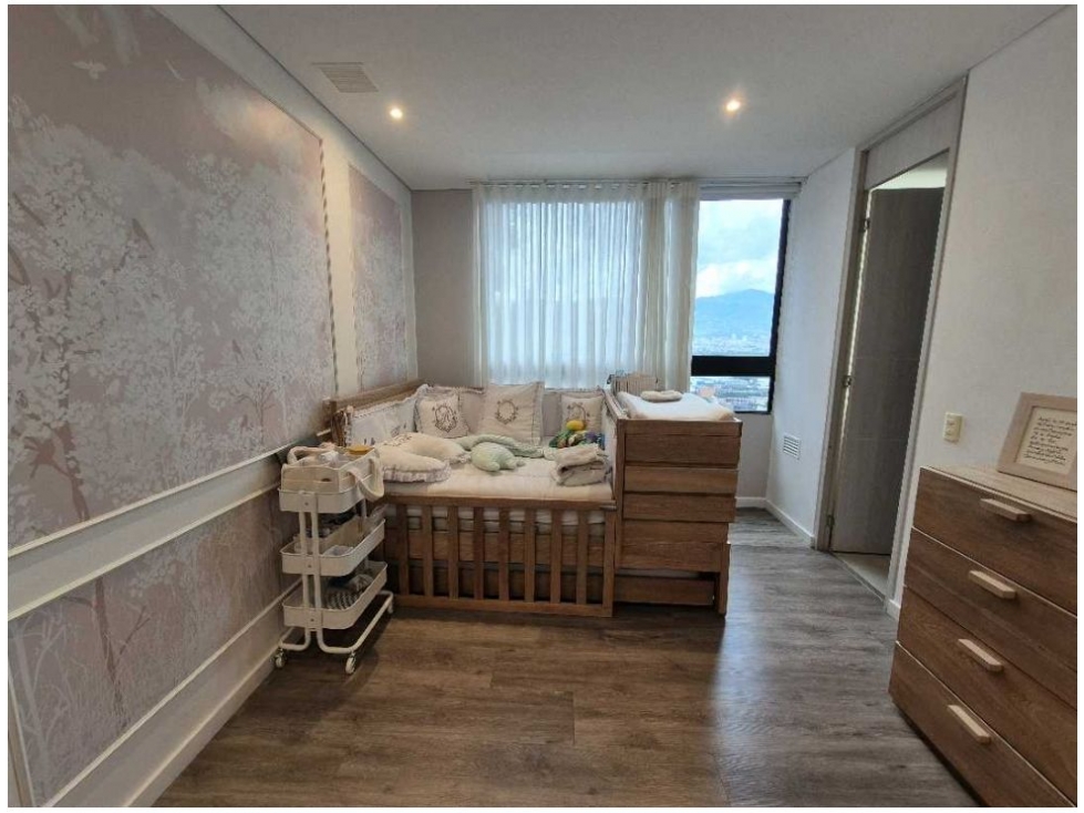 Apartamento en venta en El Poblado, Medellín · foto 23 de 24
