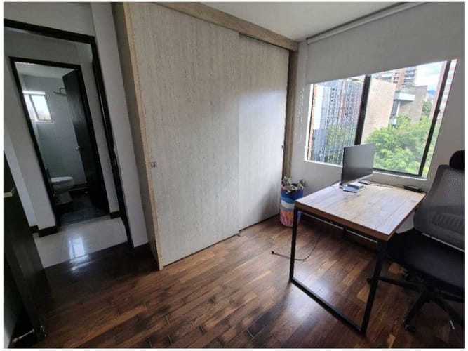 Apartamento de 4 alcobas en venta en El Tesoro, Medellín, 142 m² · foto 21 de 24