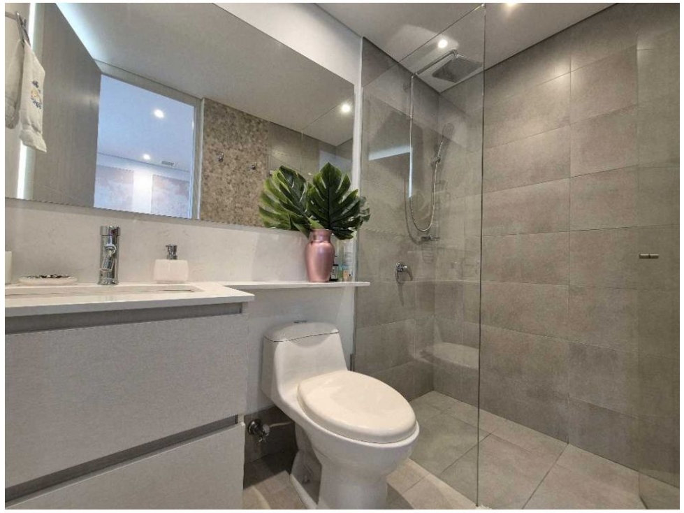 Apartamento en venta en El Poblado, Medellín · foto 24 de 24