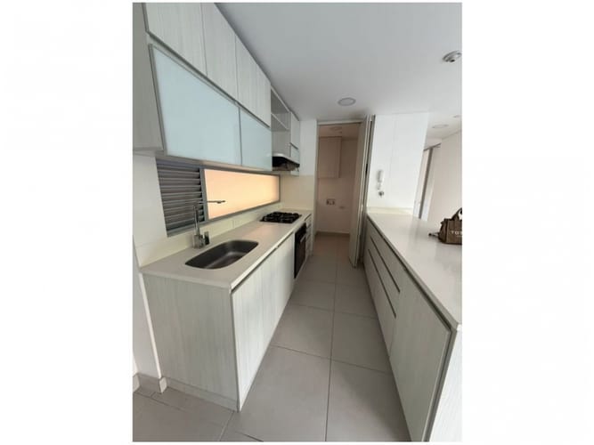 Apartamento de 3 alcobas en venta en Cumbres, Envigado, 121 m² · foto 9 de 21