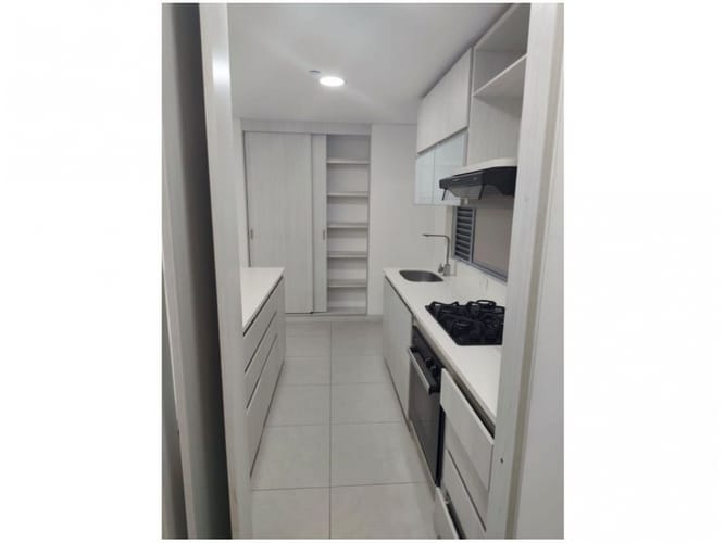 Apartamento de 3 alcobas en venta en Cumbres, Envigado, 121 m² · foto 11 de 21