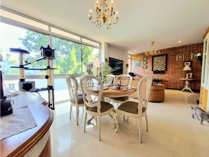 Casa de 3 alcobas en venta en Loma Del Esmeraldal, Envigado, 229 m² · foto 14 de 24