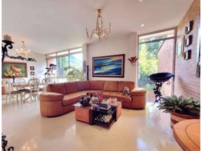 Casa de 3 alcobas en venta en Loma Del Esmeraldal, Envigado, 229 m² · foto 20 de 24
