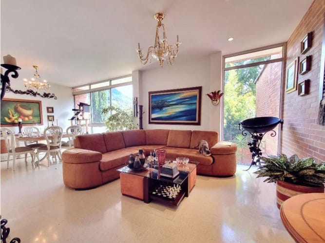 Casa de 3 alcobas en venta en Loma Del Esmeraldal, Envigado, 229 m² · foto 22 de 24