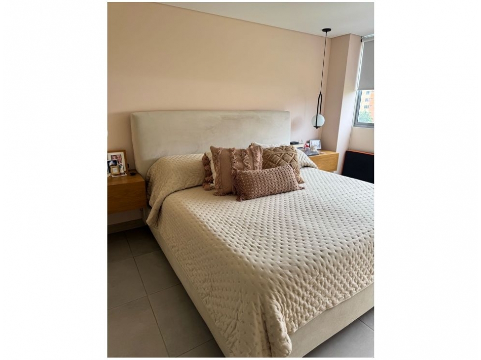 Apartamento en venta en Loma Del Chocho, Envigado · foto 18 de 24