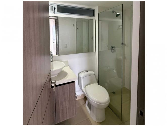 Apartamento de 2 alcobas en venta en Loma De Las Brujas, Envigado, 75 m² · foto 11 de 11