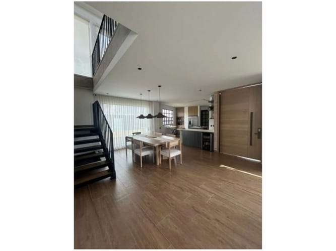Casa de 3 alcobas en venta en Vía Las Palmas, Envigado, 380 m² · foto 14 de 24