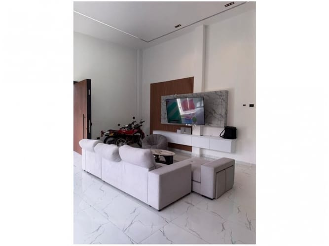 Casa de 5 alcobas en venta en Gualanday, Rionegro, 450 m² · foto 10 de 24