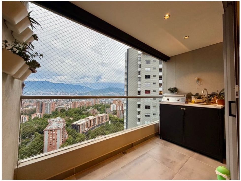 Apartamento en venta en Loma Del Esmeraldal, Envigado · foto 7 de 15