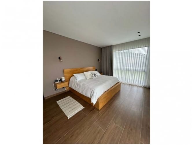 Casa de 3 alcobas en venta en Vía Las Palmas, Envigado, 380 m² · foto 23 de 24