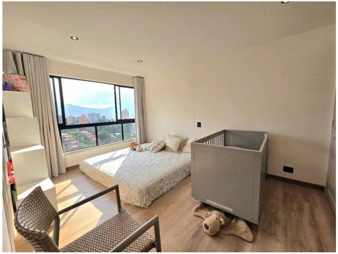 Apartamento de 4 alcobas en venta en El Poblado, Medellín, 295 m² · foto 11 de 21