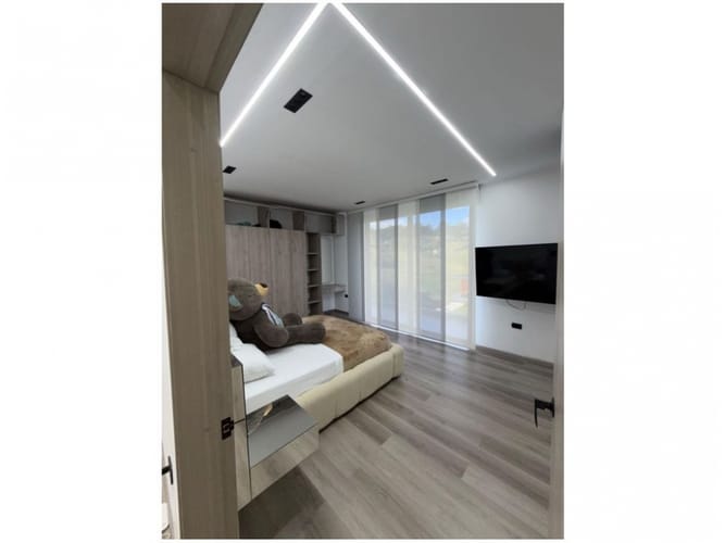 Casa de 5 alcobas en venta en Gualanday, Rionegro, 450 m² · foto 24 de 24