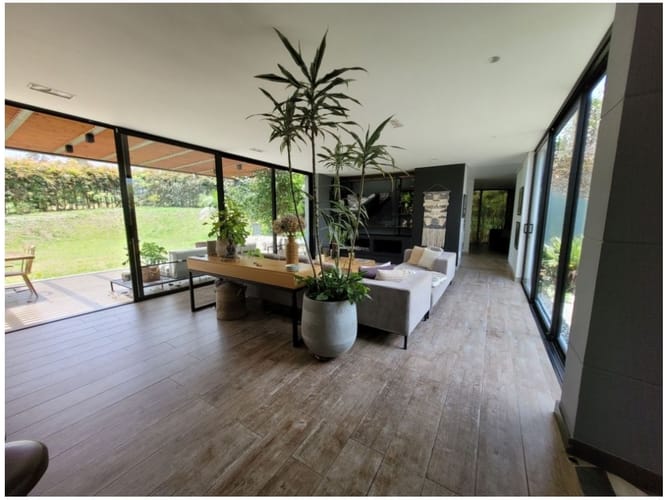 Casa de 4 alcobas en venta en Las Palmas, Envigado, 300 m² · foto 3 de 24