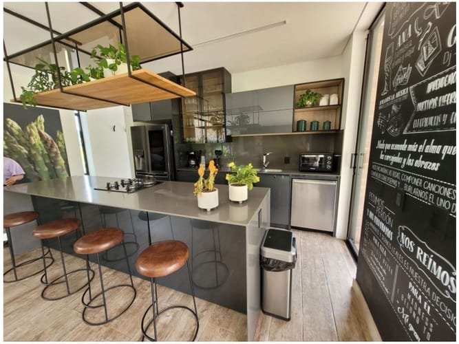 Casa de 4 alcobas en venta en Las Palmas, Envigado, 300 m² · foto 6 de 24