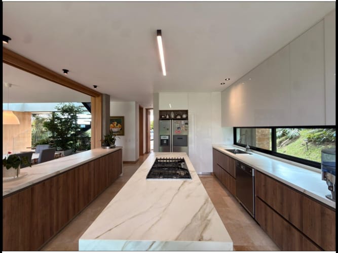 Casa de 4 alcobas en venta en Las Palmas, Envigado, 470 m² · foto 9 de 24