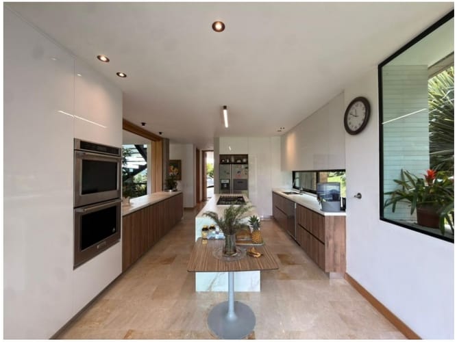Casa de 4 alcobas en venta en Las Palmas, Envigado, 470 m² · foto 11 de 24