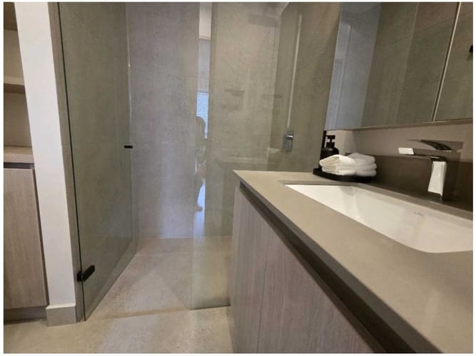 Apartamento en venta en El Poblado, Medellín · foto 6 de 13