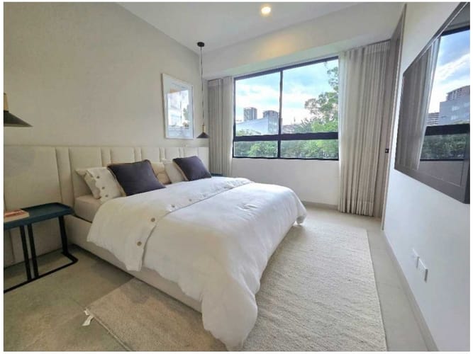 Apartamento en venta en El Poblado, Medellín · foto 8 de 13