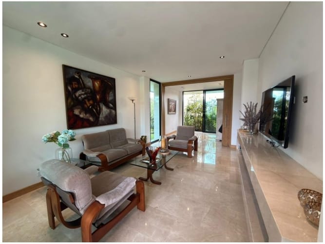 Casa de 4 alcobas en venta en Las Palmas, Envigado, 470 m² · foto 19 de 24