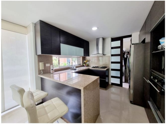 Apartamento de 3 alcobas en venta en Santa María De Los Ángeles, Medellín, 134 m² · foto 6 de 19