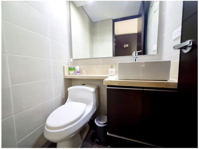 Apartamento de 3 alcobas en venta en Santa María De Los Ángeles, Medellín, 134 m² · foto 7 de 19