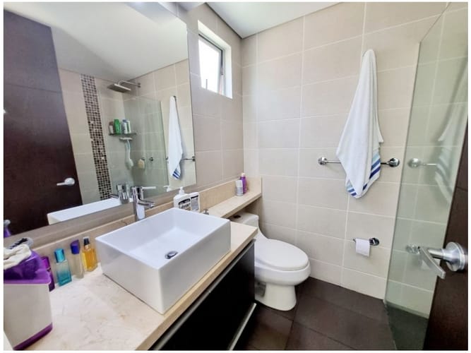 Apartamento de 3 alcobas en venta en Santa María De Los Ángeles, Medellín, 134 m² · foto 12 de 19