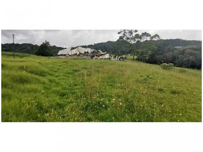 Lote en venta en Vía Las Palmas, Envigado, 2099 m² · foto 2 de 8