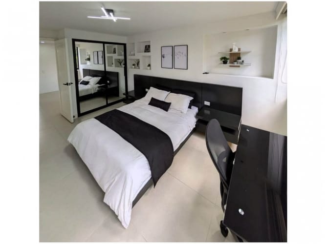 Apartamento de 2 alcobas en venta en Las Lomas, Medellín, 150 m² · foto 4 de 24