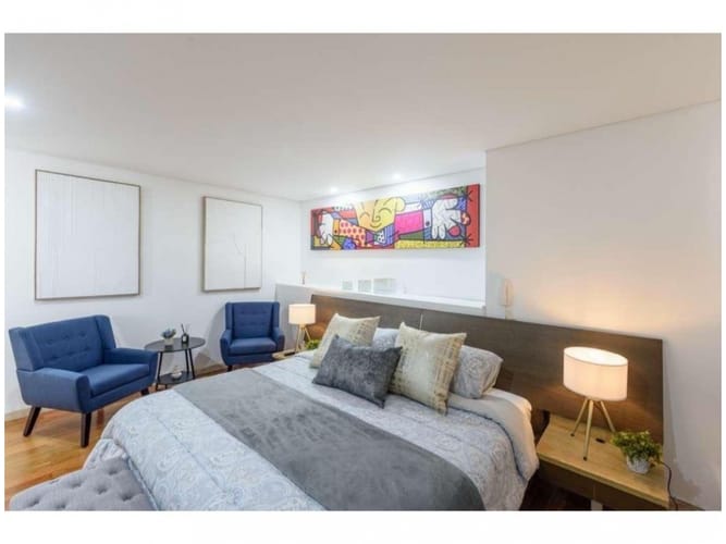 Apartamento de 3 alcobas en venta en Los Naranjos, Medellín, 222 m² · foto 4 de 19