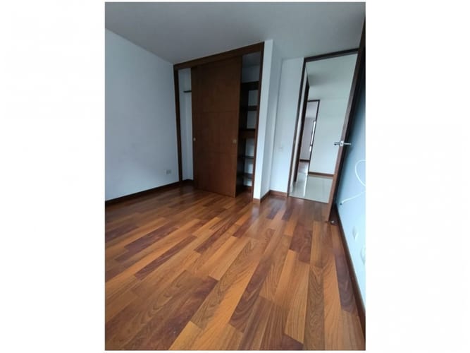 Apartamento de 3 alcobas en venta en Castropol, Medellín, 124 m² · foto 10 de 14