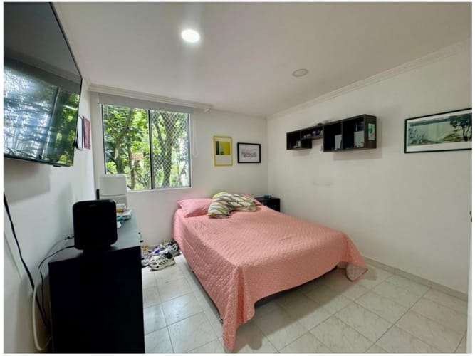 Apartamento de 3 alcobas en venta en Patio Bonito, Medellín, 93 m² · foto 11 de 19