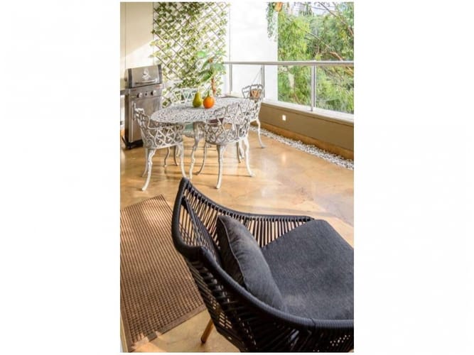 Apartamento de 3 alcobas en venta en Los Naranjos, Medellín, 222 m² · foto 11 de 19