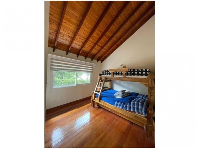 Casa de 5 alcobas en venta en El Retiro, 323 m² · foto 14 de 20