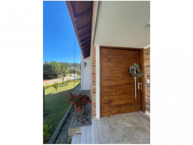 Casa de 5 alcobas en venta en El Retiro, 323 m² · foto 15 de 20