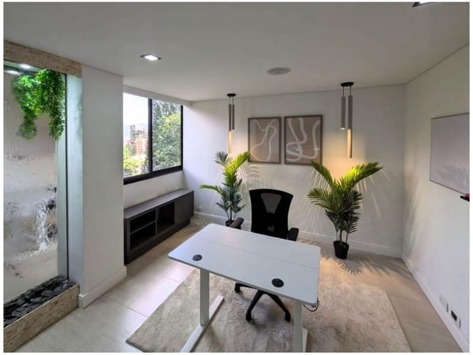 Apartamento de 2 alcobas en venta en Las Lomas, Medellín, 150 m² · foto 18 de 24