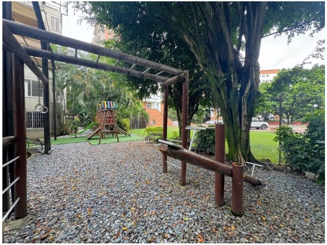 Apartamento de 3 alcobas en venta en Patio Bonito, Medellín, 93 m² · foto 18 de 19