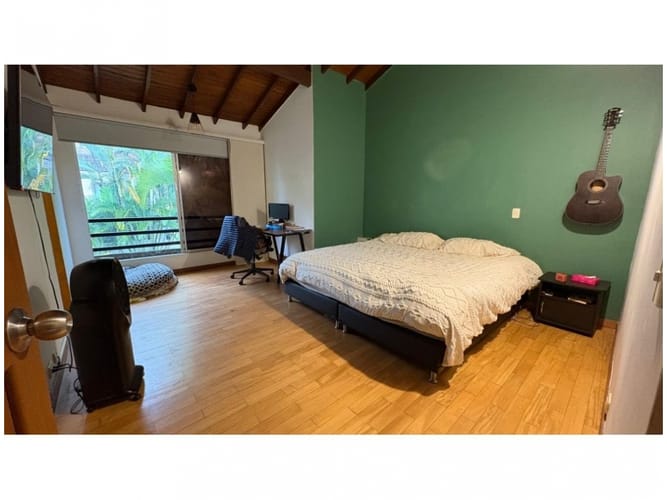 Casa de 3 alcobas en venta en Los Balsos, Medellín, 316 m² · foto 11 de 18