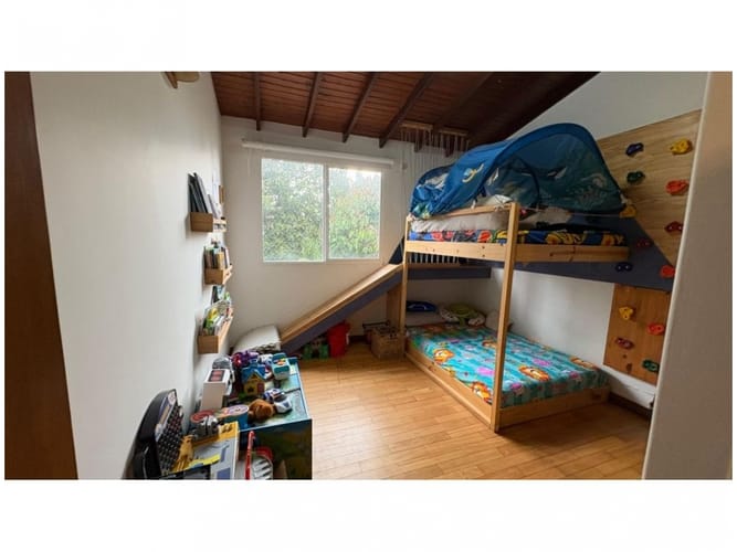 Casa de 3 alcobas en venta en Los Balsos, Medellín, 316 m² · foto 17 de 18