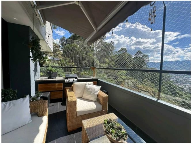 Apartamento de 2 alcobas en venta en El Tesoro, Medellín, 84 m² · foto 4 de 16